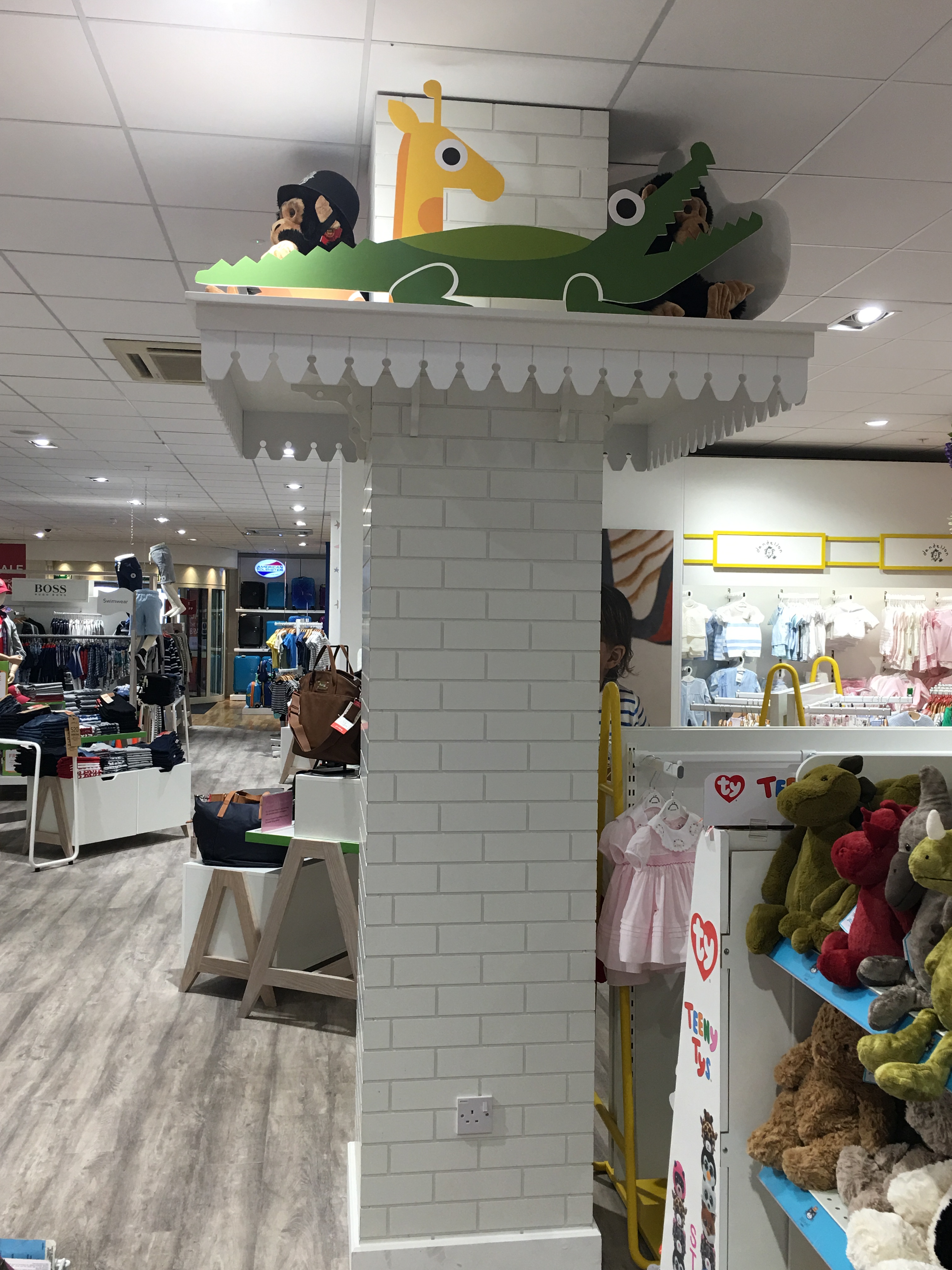 Shopfitting project, view 4